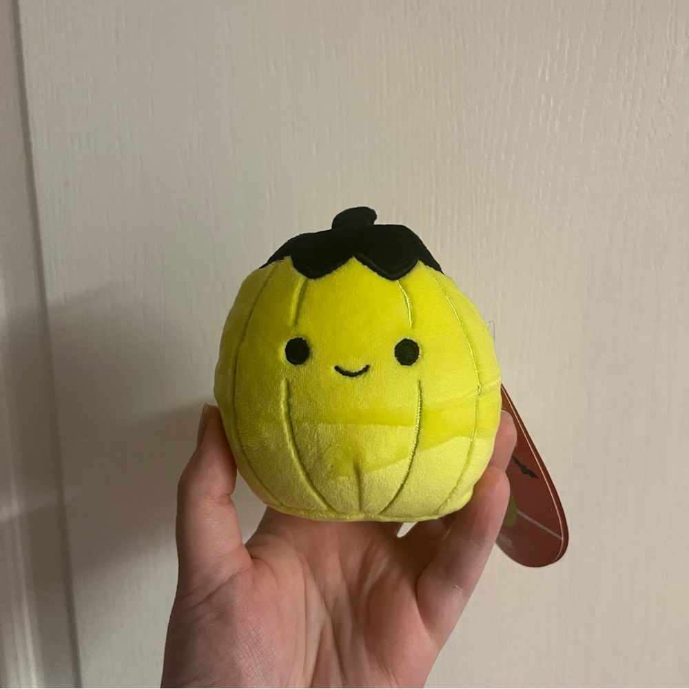Squishmallow Walt the Pumpkin NWT